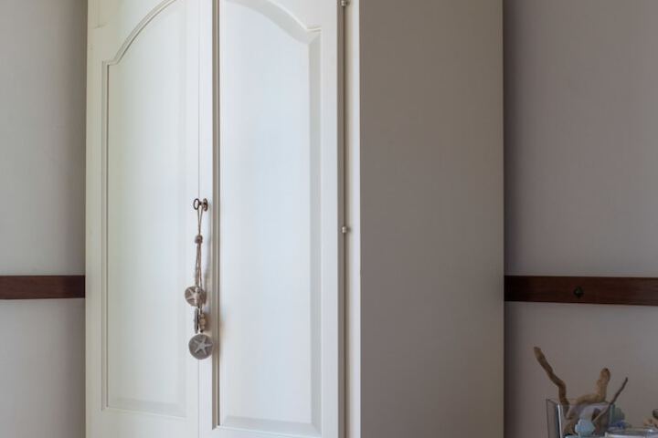 Room 44 of 101