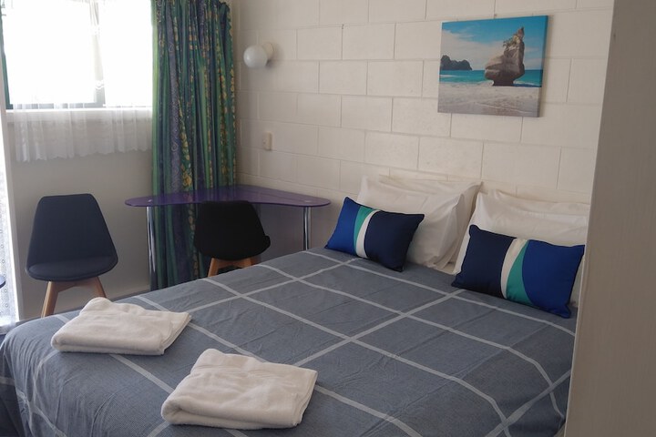 Room 3 of 24