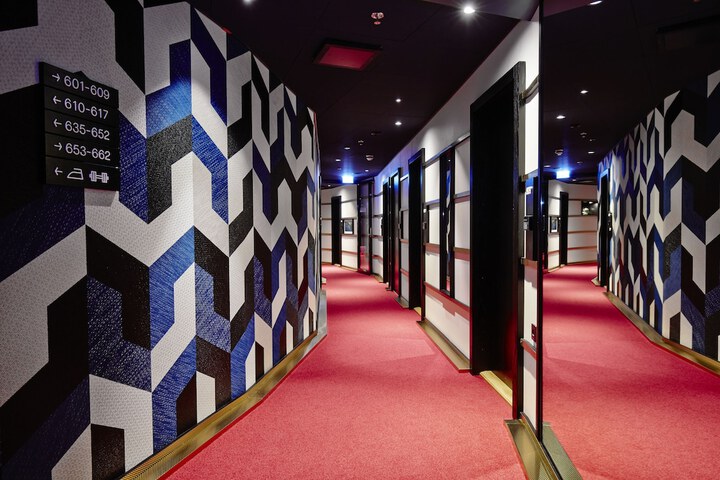 Ballroom/Hall 61 of 68
