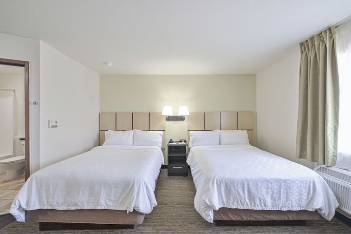 Room 6 of 29