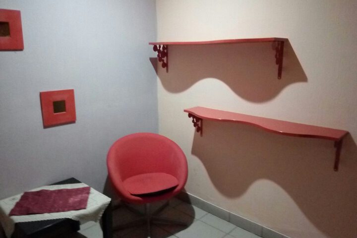 Room 15 of 28