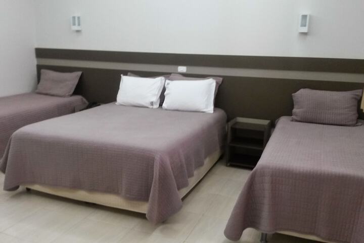 Room 4 of 35