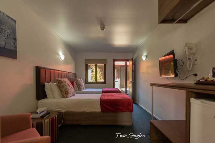 Room 20 of 40