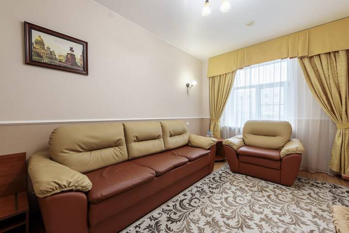 Room 27 of 36