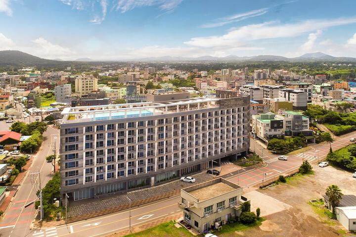 Hotel 119 of 122