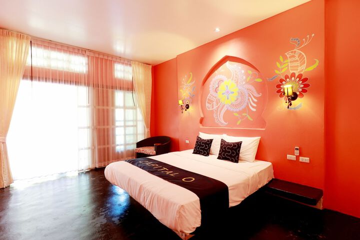 Room 30 of 49