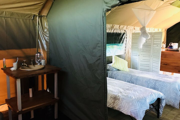 Room 15 of 27
