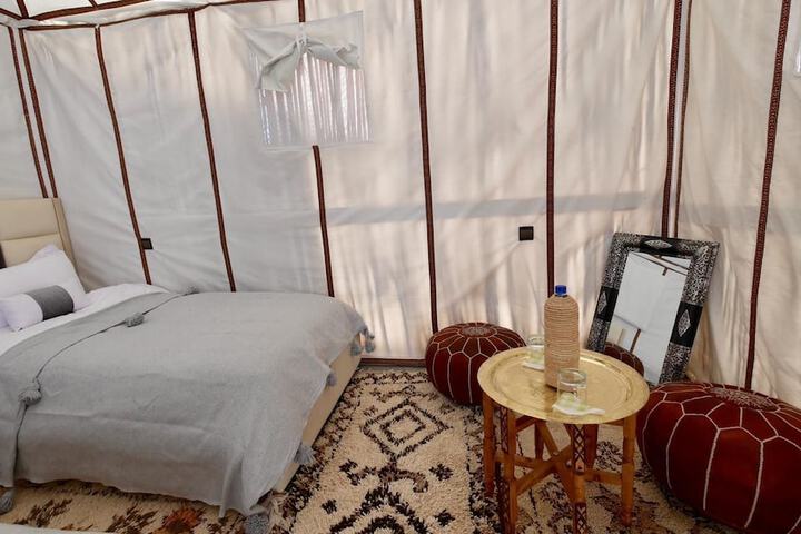 Room 4 of 87