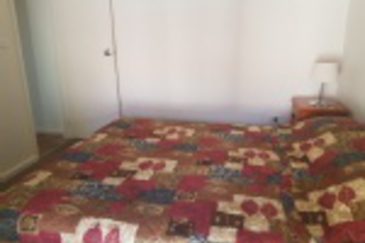 Room 569 of 792
