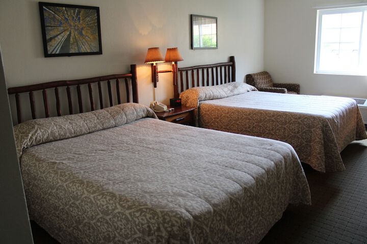 Standard Double Room (2 of 11)