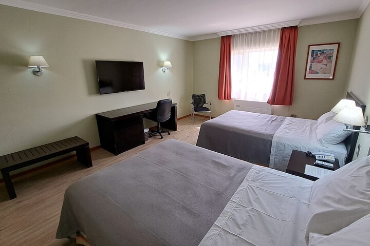 Room 13 of 47