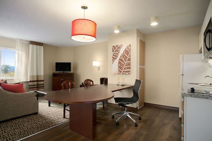 Room 20 of 35