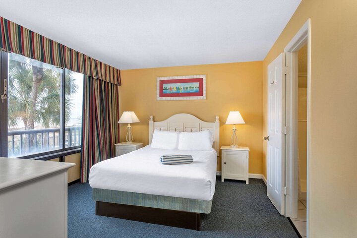 Room 10 of 134