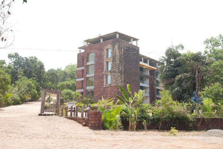 SeaFORT Beach Resort in Dapoli