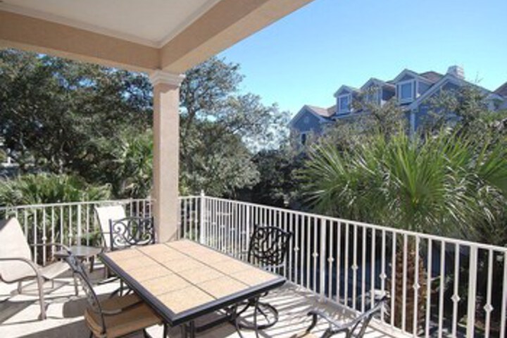 Terrace/Patio 2 of 31