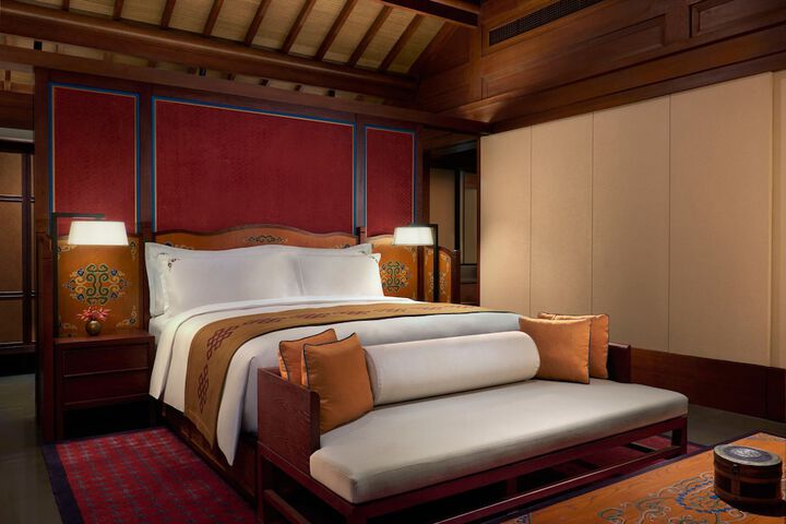 Room 10 of 47