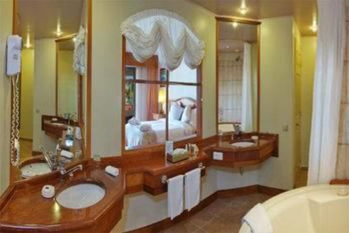 Room 21 of 56
