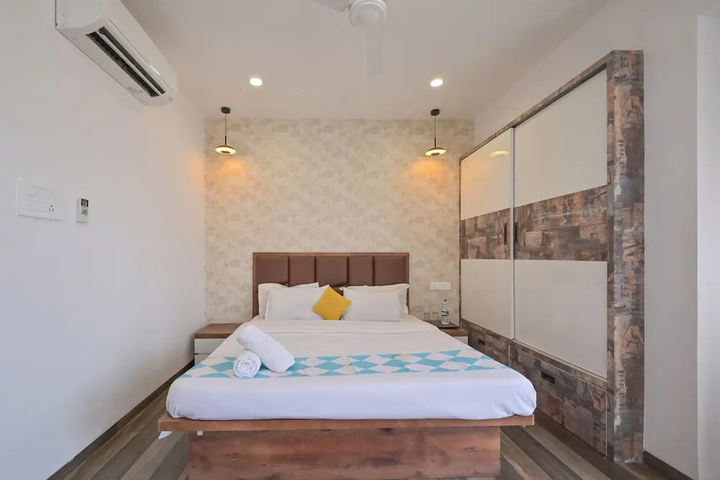 Room 4 of 22