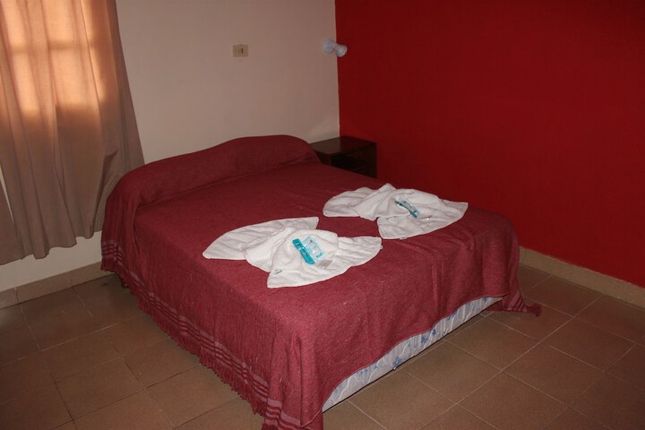 Room 4 of 34