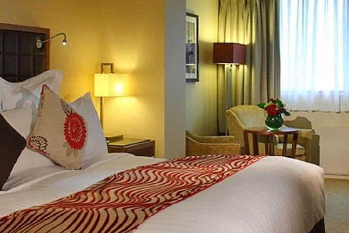 Room 17 of 63