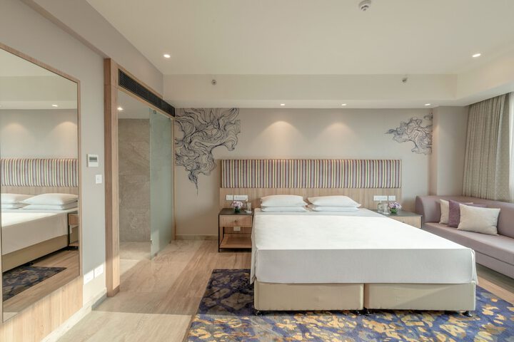 Room 19 of 87