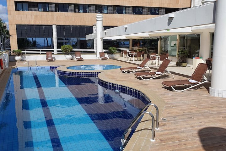 Pool 64 of 137