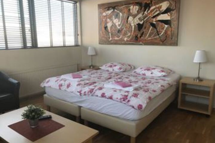 Room 26 of 94