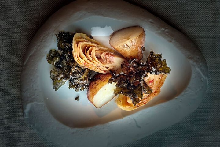 Dining 41 of 50