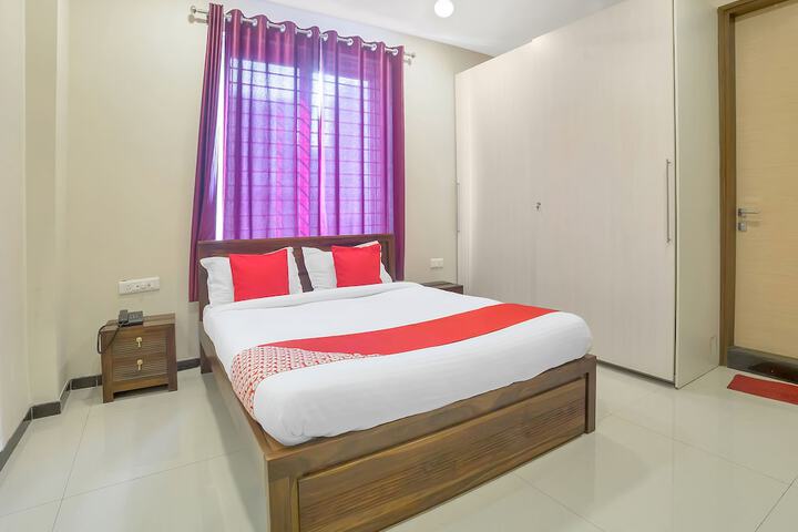 Room 16 of 24