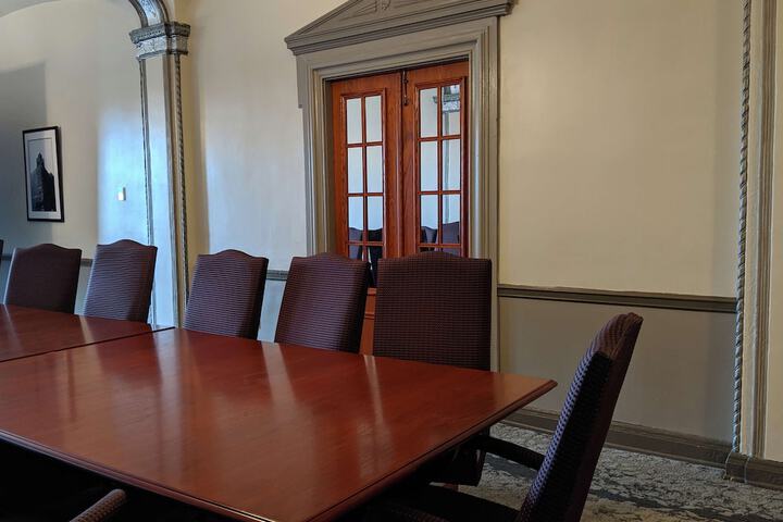 Meeting facility