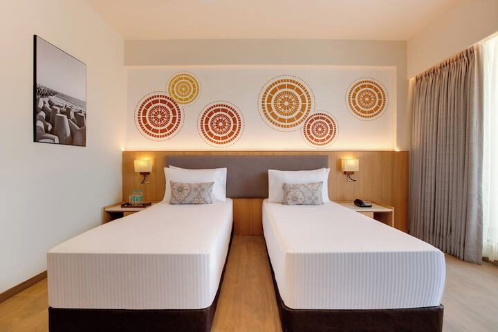 Room 13 of 68