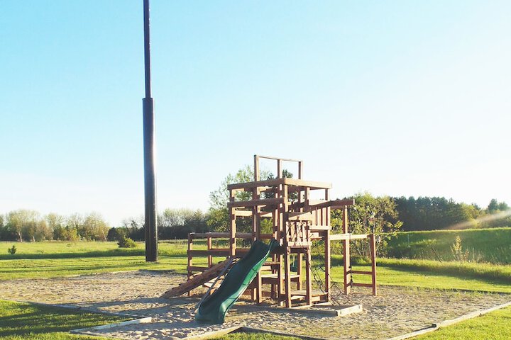 Children's play area - outdoor