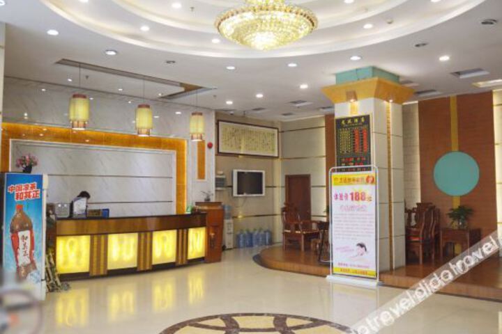 Hotel Interior 9 of 38