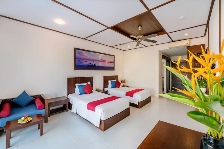 Room 7 of 52