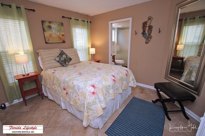 Beach Palms 109 in Indian Shores, FL