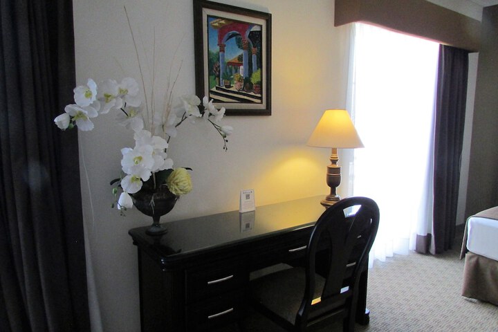 Room 33 of 131