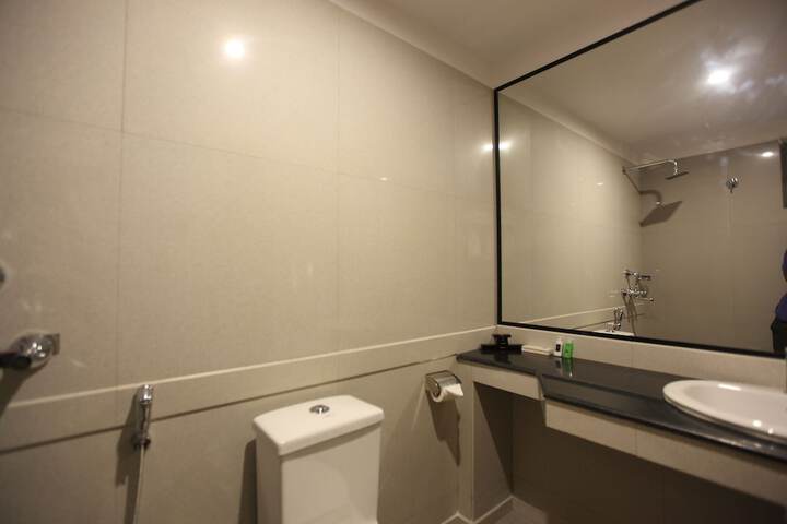 Room 19 of 31