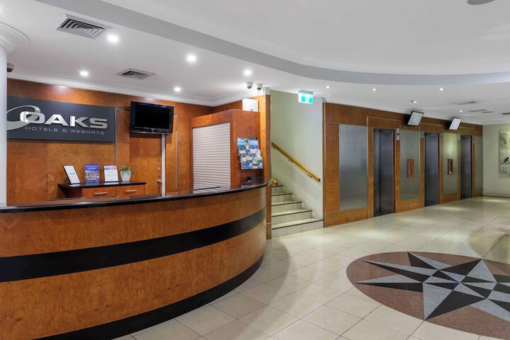 Entrance & Lobby