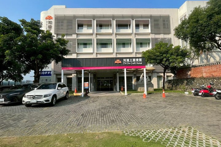 Hotel 55 of 64