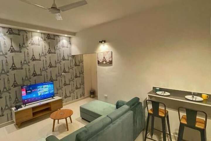 Room 20 of 34