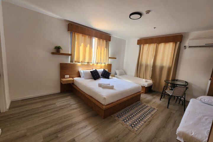 Room 86 of 141