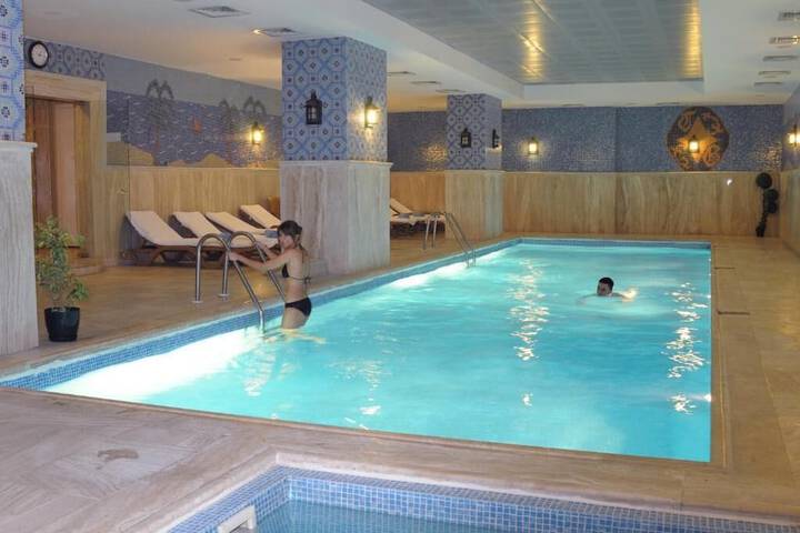Pool 36 of 41