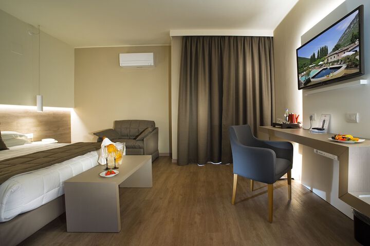 Room 36 of 124