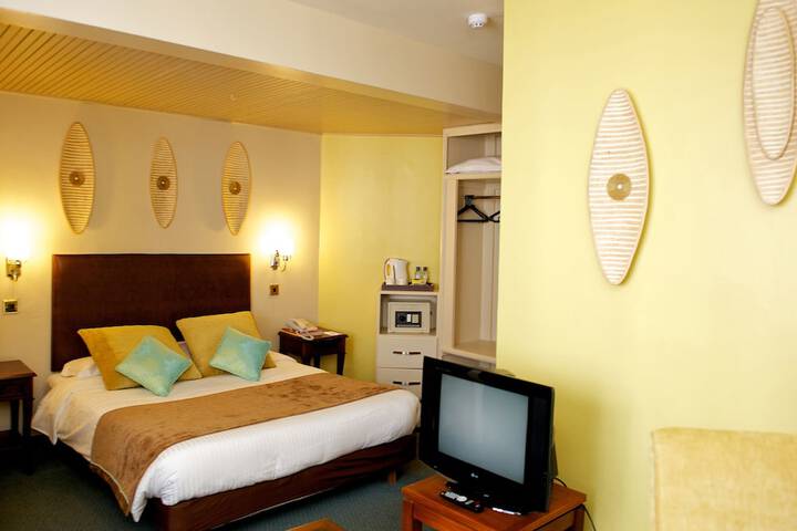 Room 87 of 174
