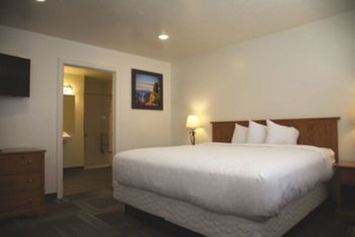Room 9 of 23