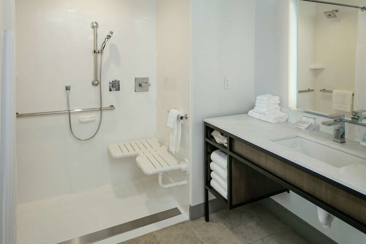 Bathroom shower