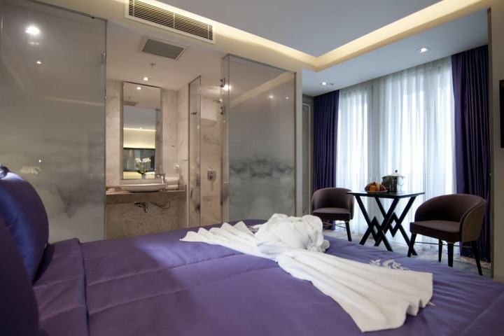 Room 18 of 54