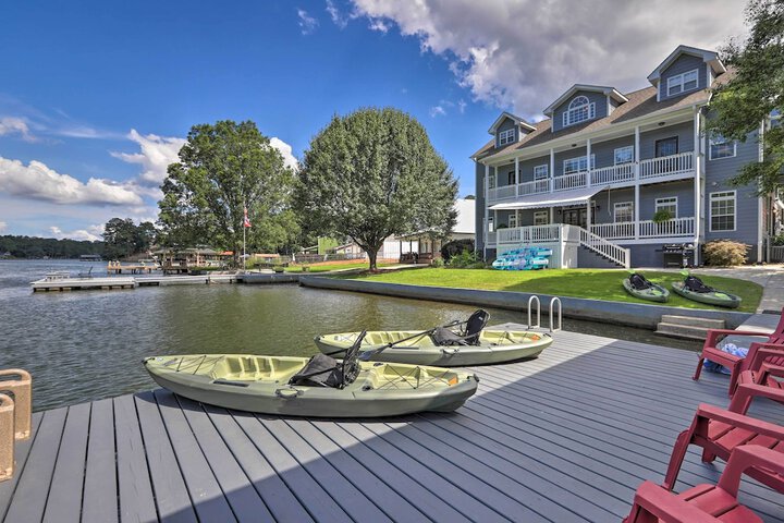 Waterfront Home on Jackson Lake w / Dock
