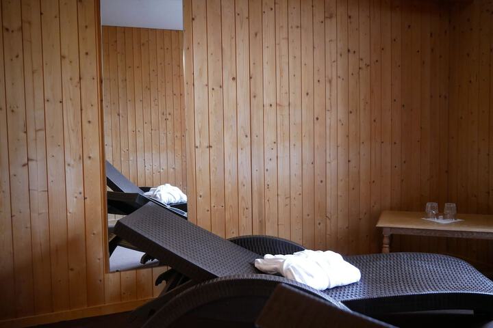Spa 28 of 66