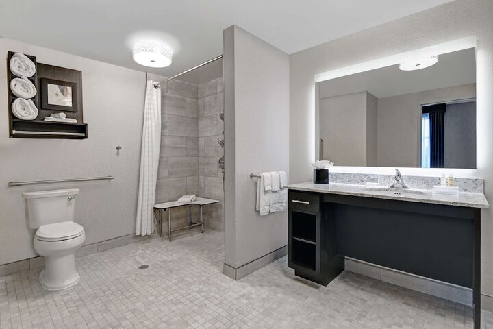 Bathroom shower